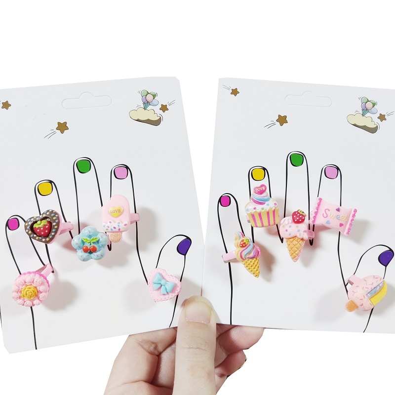 Cute Little Girl Cartoon Candy - Plant Parent Gifts avis et prix